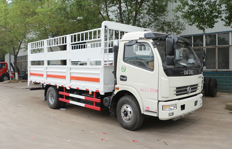 東風(fēng)多利卡氣瓶運輸車