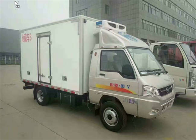 凱馬后雙輪冷藏車(2.9米)